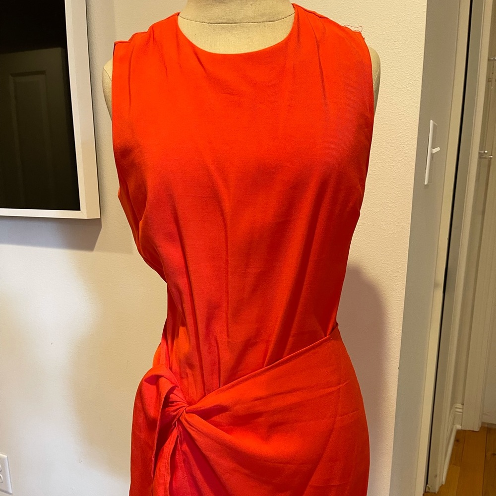 Gianni Bini red tie skirt dress